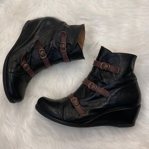 Eric Michael Handmade in Spain Leather Wedges 40